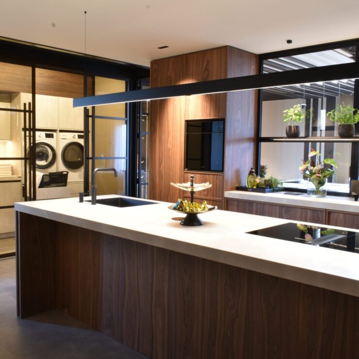 moderne keuken met licht blad