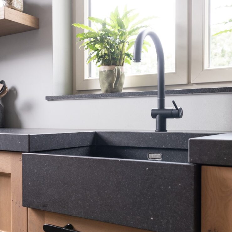 Nostalgische Mereno keuken met massief eiken fronten