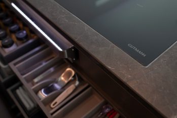 detail werkblad met besteklade