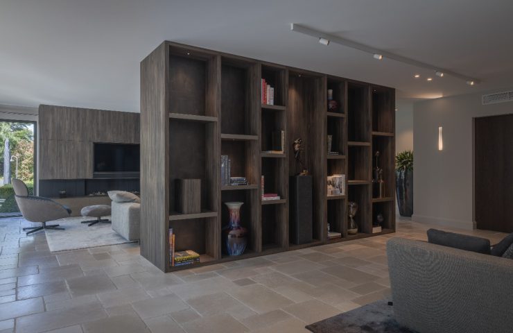 open kastenwand als roomdivider
